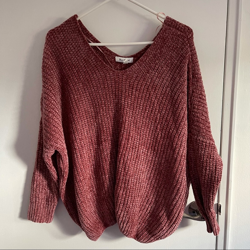 BOOHOO fuzzy pink sweater